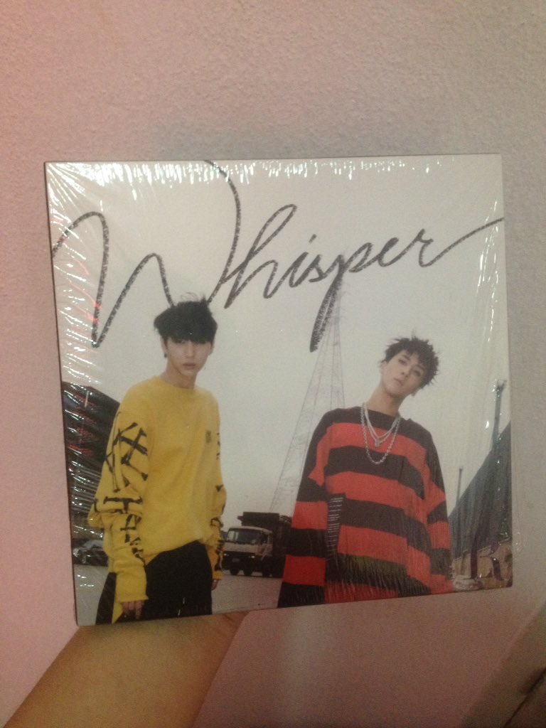 rtforvixxth's tweet photo. อัลบั้ม Whisper 
- ‼️ อัลบั้มเปล่าราคา 230 ‼️
#ตลาดนัดแสงดาว https://t.co/H4wR6ZQ2Jz