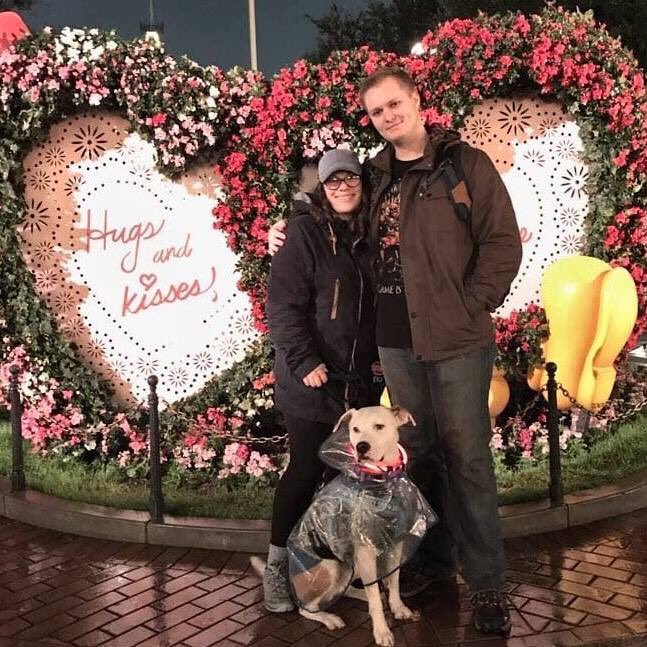 switchwlf's tweet image. Went to Disneyland on Super Bowl Sunday with my girlfriend. Had a lot of fun and avoided most of the crowd. She was very happy with her birthday present.