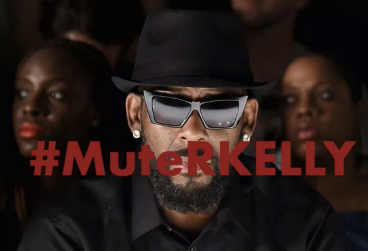 countzpr's tweet photo. (2) FACTS of #survivingrkelly are:
(1) He married a 15 yo Aaliyah at the age of 27.
(2) He recorded himself having sex with and urinating on a 14 year old CHILD at the age of 31.
At the very LEAST, we can conclude that he is a pedophile. #muterkelly #rkelly #droprkelly https://t.co/muAwzLdUGC