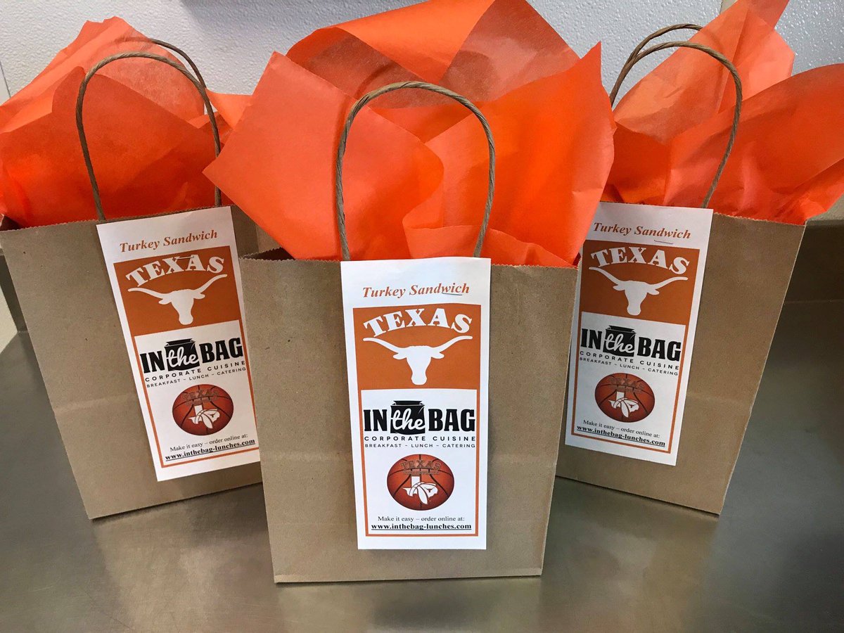 InTheBagLunches's tweet photo. This past weekend the Texas Longhorns Men's Basketball team played the Iowa State Cyclones in Ames on Saturday afternoon, and we made sure they were well fed on their way back home. Always a great opportunity to serve different universities! https://t.co/yn20PPcOBH