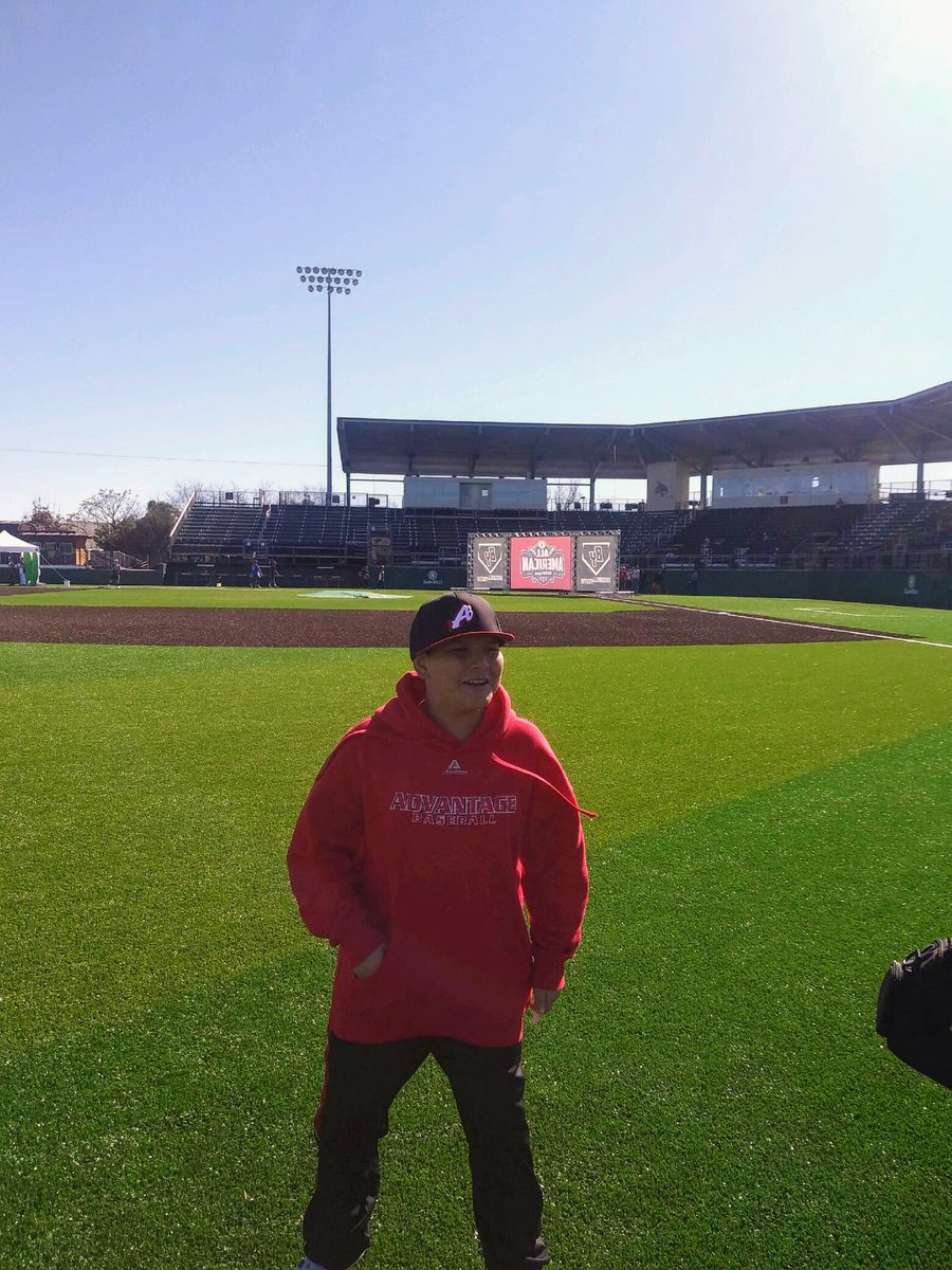 FIERCE_BALLA's tweet photo. Ready to kick off another great Baseball ⚾ season!!! Going to be a great 2019 Spring!
#FIERCE #putnwork #AJT
#AdvantageBaseball #GoAB
#spring #baseballseason
#BaseballisLife https://t.co/66bu9ka7qi