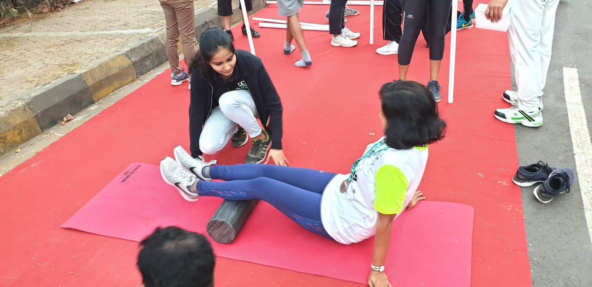 ReplayPhysio's tweet photo. 1500 runners pounding in and around precious mangroves &amp; wetlands of Navi Mumbai..running for a cause..received physiotherapy treatment for muscle cramp,muscle and tendon strain and joint pain etc by Replay Physio
Awesome Team work...
#replaymarathon #replayphysio #replayphysio https://t.co/btFo7HymIT