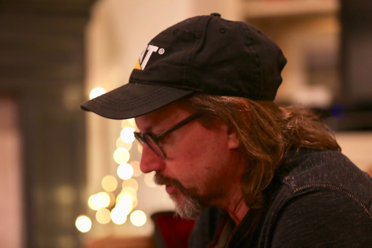 Solveigmusic's tweet photo. Steve Hindalong put the producer hat on again for my new album “Riverside”.
Our forth collaboration since 2008.
#julefred #christmaspeace #findinghome #time https://t.co/xQx2lN3h40