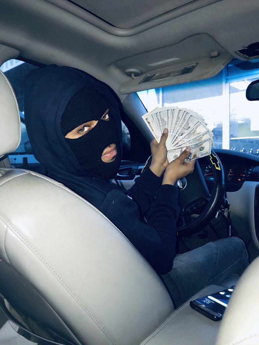 SamePhoneWhoYou's tweet photo. Don’t file taxes but this tax 💰 🤣 #SamePhone https://t.co/LSFUOwElSL