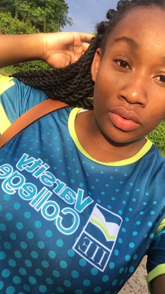 PhiweMpiti29's tweet photo. #RepYourCampusWithASelfie
#VarsityCollegePMB
#OWeek_Day2
@VCSportsLife @Varsity_College https://t.co/BFnuGDQw52