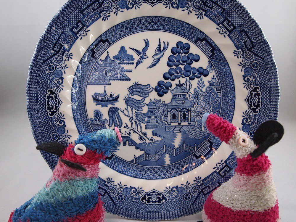 The Story of the Willow Pattern Plate. mousevaarks.co.uk/index.php/2019…