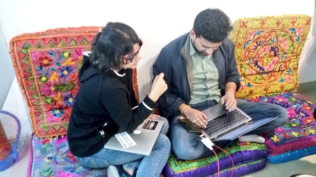 sheroes's tweet image. Our team at work, #hacking for a safer, cooler, constructive #WomensInternet! 💪😎🌈💃🔥

#SHEROES #app #MahilaTech
#SaferInternetDay #SaferInternetDay2019 #hackathon #womenintech #product