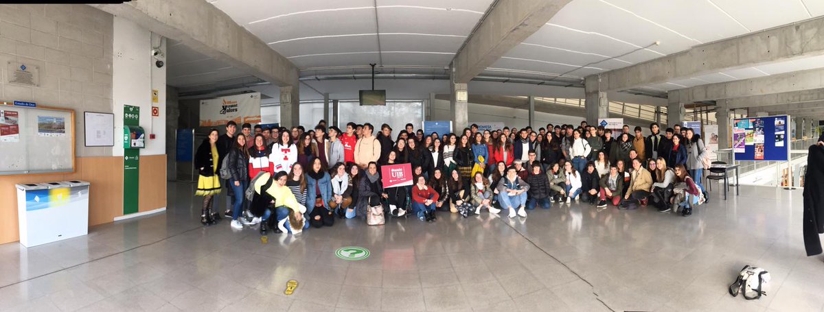 PortUIB's tweet photo. Obrim el campus de la @UIBuniversitat 🎉
130 alumnes de @iesmossen participen a diferents tallers: @DOIP_UIB @epsuib #DemoLabUIB i conèixen el campus universitari i els estudis de grau
https://t.co/XbnLXP50fL https://t.co/IZclwrQOfN