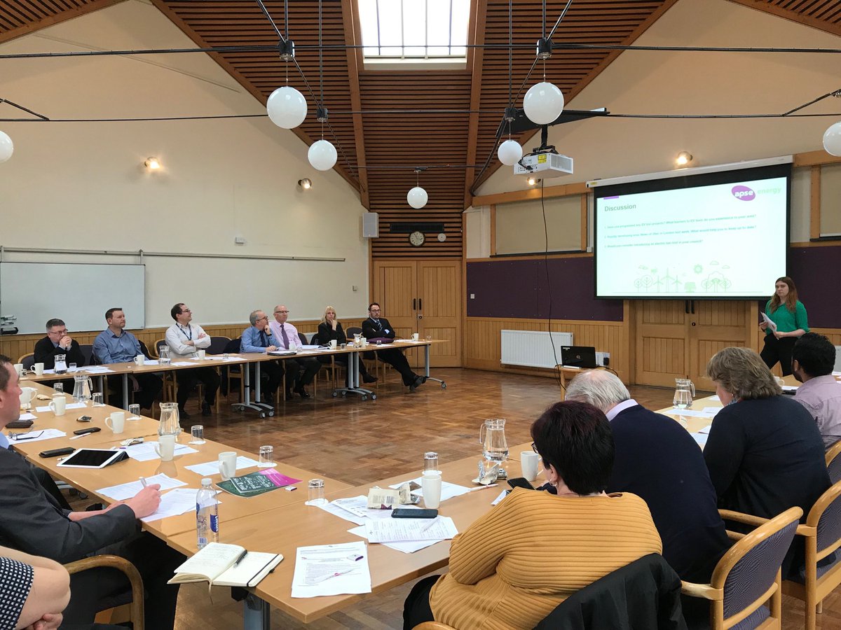 apseevents's tweet photo. Discussing electric taxi trials and initiatives underway across APSEβs member authorities with Charlotte Banks of APSE Energy #apseenergy #apsefleet https://t.co/CVim5QeZZV