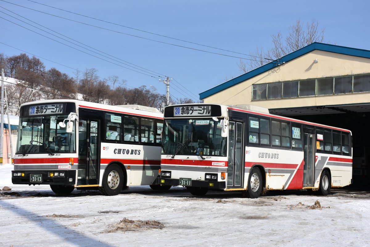 s22a4363's tweet photo. 中央バス余市営業所所属の札幌22か3111貸切を主催させていただきました。中央バスの幕車をお借りするのはこれが最後になりそうです。 https://t.co/Q6A9Z2HrMc