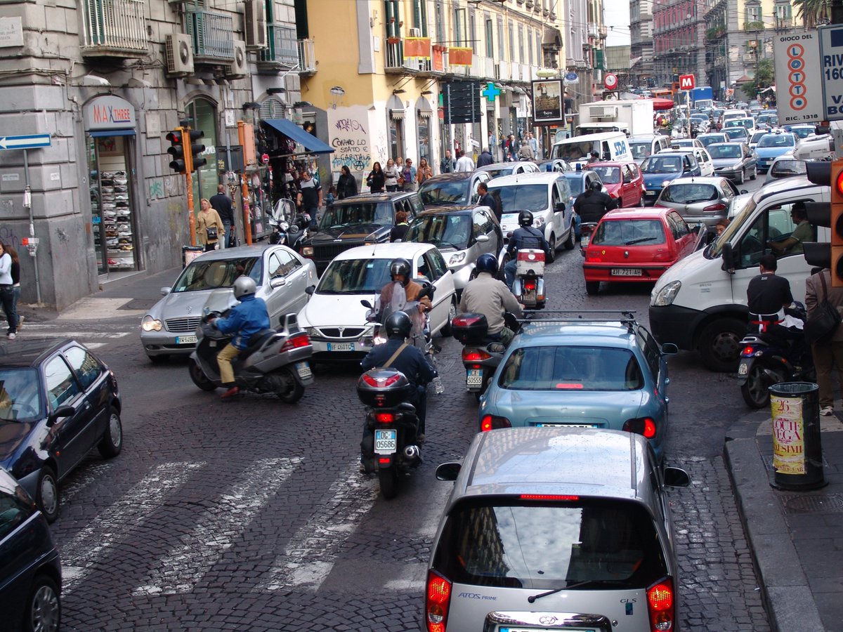 ItalyMBD's tweet image. #Naples traffic is always very busy. Better take moto scooter. The Duomo di San Gennaro is filled with wonderful frescoes. Other major landmarks include the lavish Royal Palace and Castel Nuovo, a 13th-century castle. #history #travel #Italy
