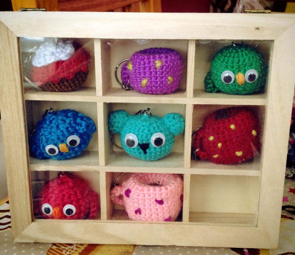 themunxabiblio's tweet photo. crec que tornaré a fer clauers... els trobo a faltar. si en voleu, el clauer surt a 3€! #amigurumis #fetamà #fetabarcelona #jocreo #handmade #clauer #keychain https://t.co/NbjytAJyUY