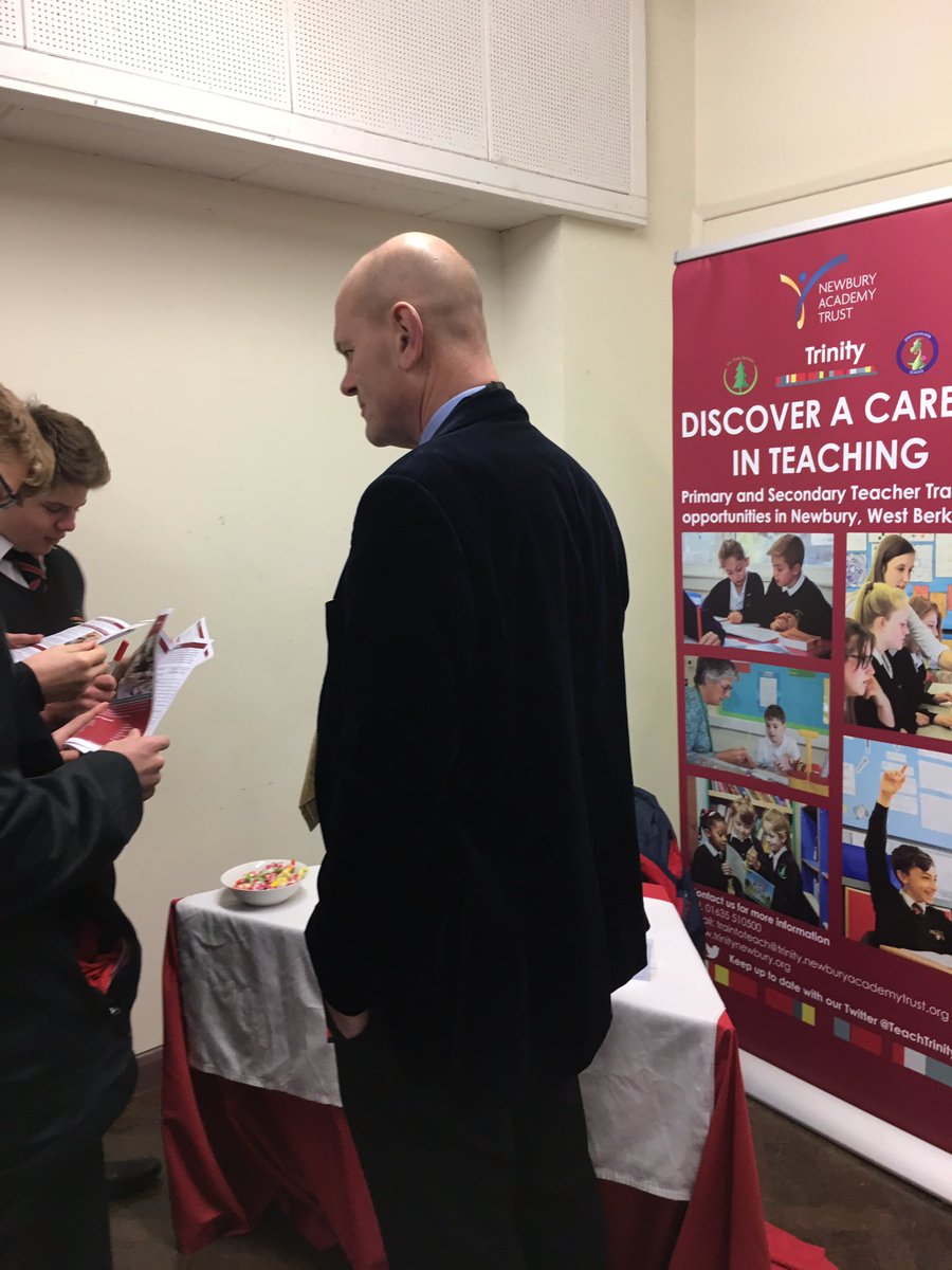 TrinitySchMFL's tweet photo. Our PSHE day careers Fayre is in full swing! Students are talking to a range of different professionals including teachers! #getintoteaching #proudteacher https://t.co/hT7TDZ8CIP