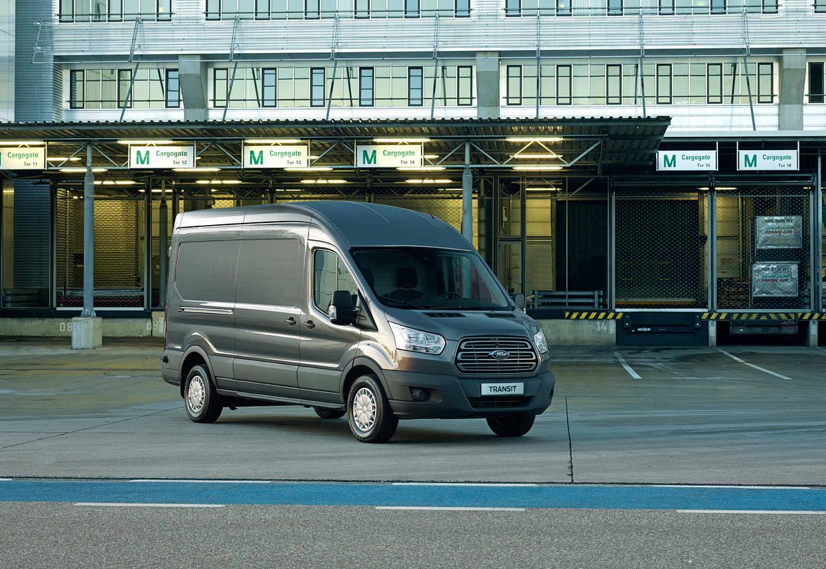 SimoneCamiones's tweet photo. Cual es tu modelo de negocio?   Tasa 19.9% y financiación hasta el 50% del precio de lista en todas las versiones #SimoneCamiones #FordTransit #Transit https://t.co/W1hL6emMe4