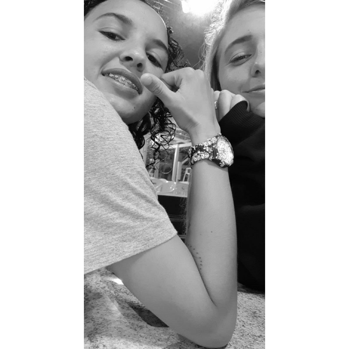andrades_lima's tweet photo. Você foi a melhor coisa que aconteceu na minha vida, te amo Princesa da minha vida ❤️💍 https://t.co/Z8BxHNFODy