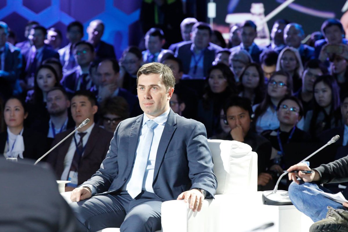 FutureLaboraty's tweet photo. Founder of Future Laboratory Irakli Kashibadze was attending Digital Agenda into Globalization Era 2.0 forum in Almaty with a speech about the value of innovation ecosystem and the essential 21st century skills development for young generation.#futurelub #STEM #21stCenturySchool https://t.co/aAPHXbDfIM