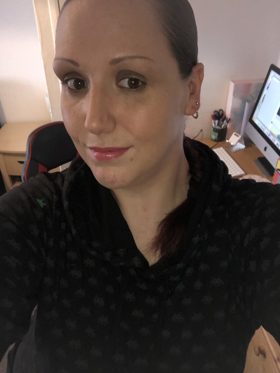 julieannemander's tweet image. Best..... hoodie.... ever!  @MyGeekBox #spaceinvaders #retrogames #mygeekbox