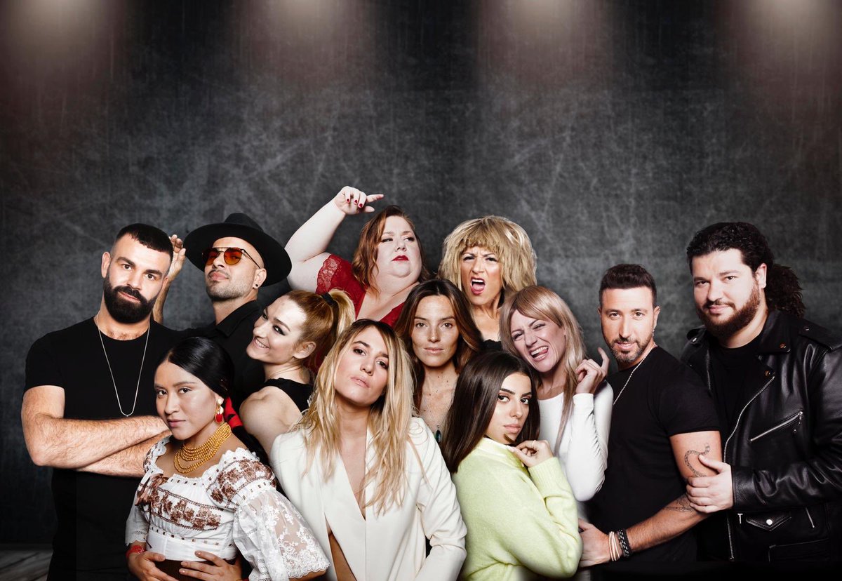 Con estas 7 #mujeres poderosas hemos grabando nuestro último videoclip, ¿ya lo has visto? Dale al play en <a href="/efectopasillo/">Efecto Pasillo</a> y procura no enamorarte 😏 #NoTeEnamores #NewSingle #EfectoPasillo <a href="/ItziarCastro/">Itziar Castro</a> <a href="/AidaArtiles/">Aida Artiles</a> <a href="/saraescu1981/">Sara Escudero</a>