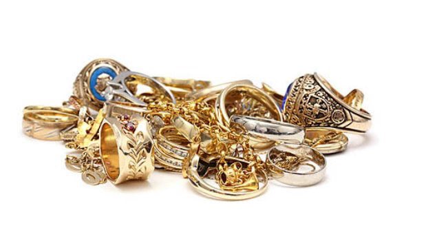 HallmarkHeswall's tweet photo. Gold Buying at Hallmark Jewellers
Why not sell your unwanted items? We offer top prices in cash.

Call in at:

10-12 Pensby Road, 
Heswall,
Wirral,
CH60 7RE

#hallmark #jewellery #gold #cash #goldbuying https://t.co/zXEkPLBATU