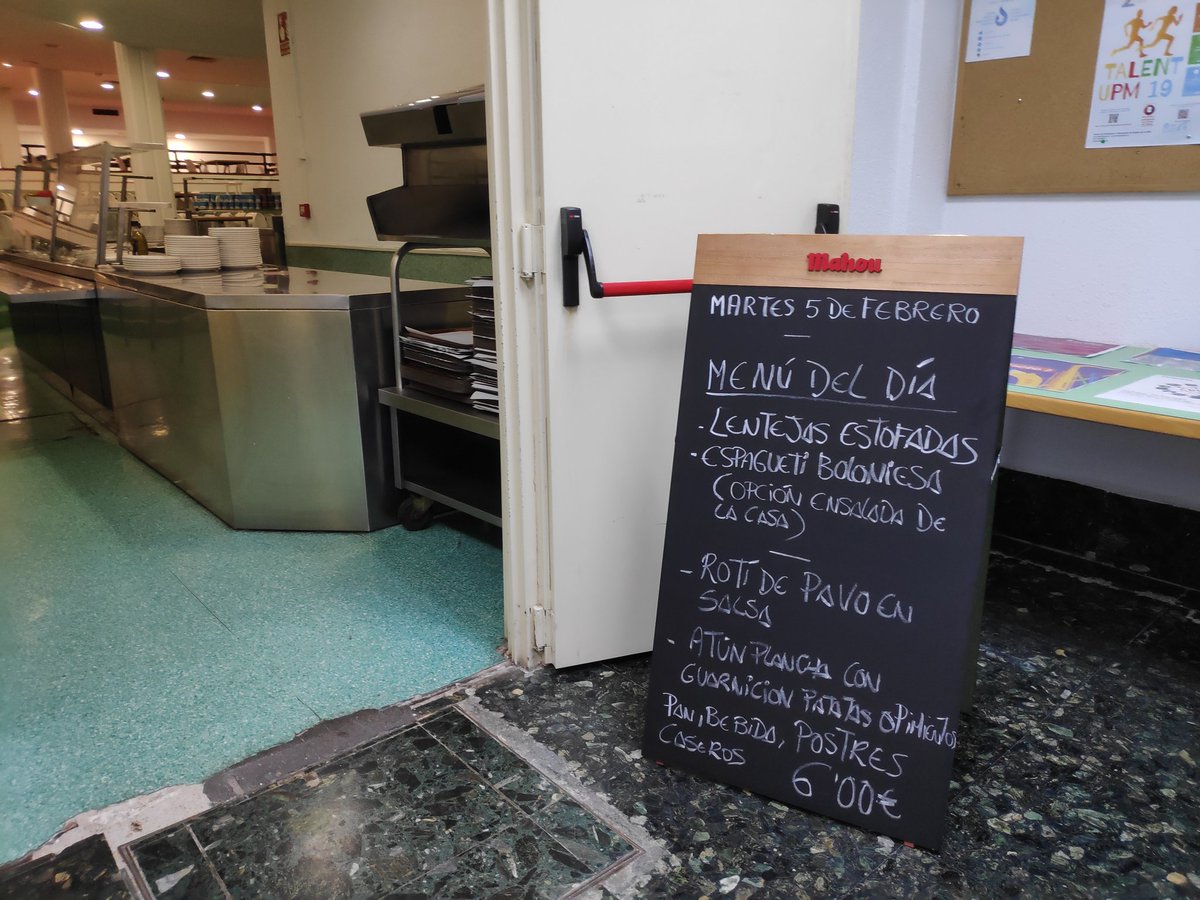 informaticaupm's tweet photo. Ya está abierta cafetería y habilitada de nuevo la barra. Aquí tenéis los precios del menú, desayunos y demás. https://t.co/scutJv8EEu