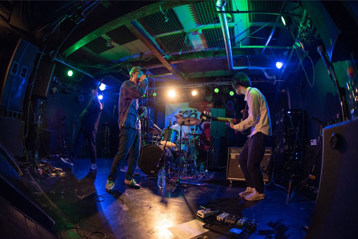 YONONACA_BAND's tweet image. 2月3日の #でらロック #2YOU ステージ、見に来ていただいた方々ありがとうございました🤗
バキバキに緊張感のあるステージだったと思います、楽しかった！
photo @tomlivephoto