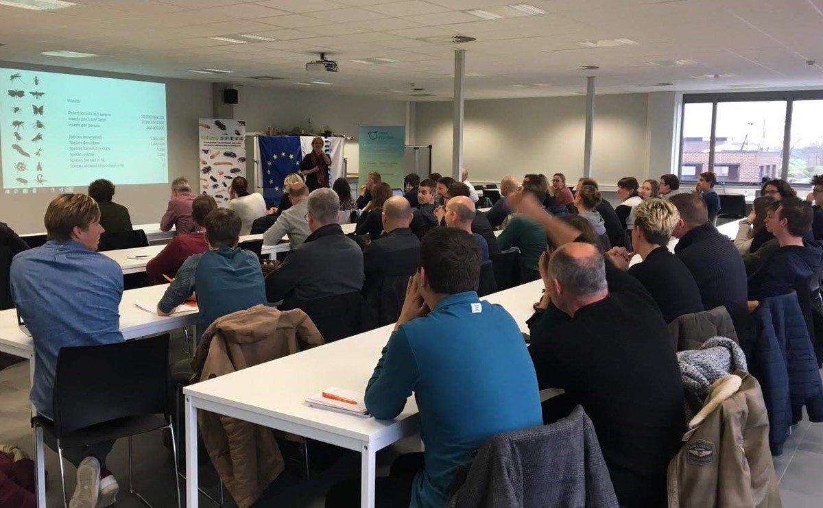 MoreRadius's tweet photo. Het trendcollege over kweken van insecten bij @MoreRadius en @KU_Leuven was een succes! #moreradius #interregvlaned #insects #insectbreeding #circulareconomy @ThomasMoreBE https://t.co/nd6TVfxJFG