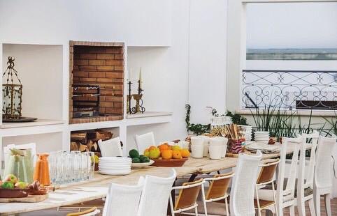 distewart79's tweet photo. BLOOM Retreat in ☀️ Portugal at this stunning house with @lucyvicjackson 
Dates: 3-9 April 2019
Location: @CasaFuzetta 
Price: only 2 twins left! £989 each (one place for £739! )
Includes: morning yoga flow by the rooftop swimming pool, brunch, yin yoga 🧘‍♀️ beach 🏖 10 mins walk! https://t.co/qFIX3oJmul
