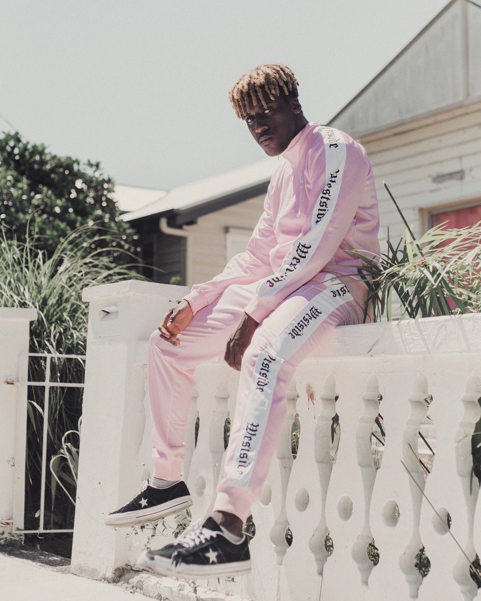 Yo music lovers! The weekly Spotify playlist is 🆙 —> spoti.fi/2HRqkeN 🎶💖 

Includes bangers from Lime Cordiale, iiiConic, Haiku Hands, and heaapss more 🔥🔥