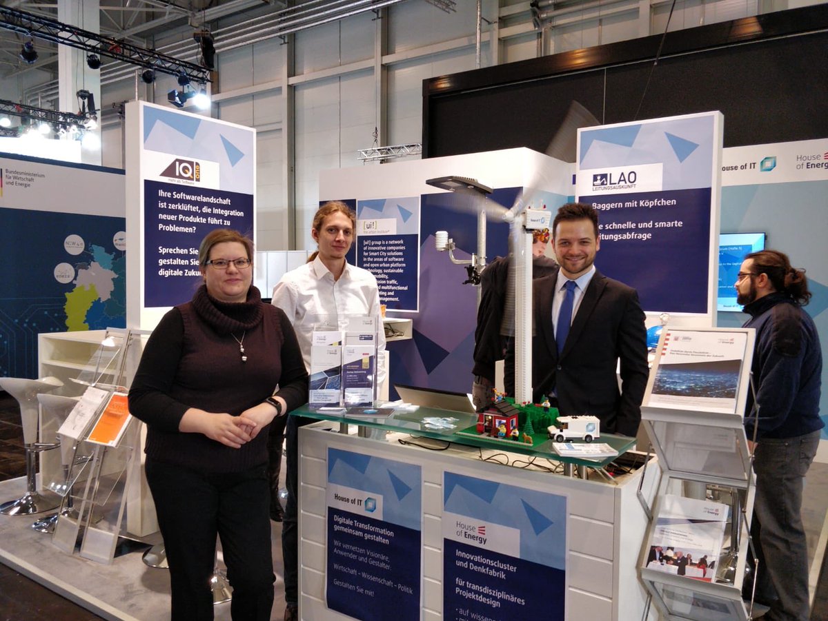 Wir starten auf der #Eworld2019 mit unseren Partnern und unserem Energienetz-Demonstrator HOLEG aus dem <a href="/CRISP_DA/">ATHENE</a> Forschungsprojekt, <a href="/Spin_TUDa/">SPIN@TK</a> #Energiewende <a href="/SoftwareAG_D/">Software AG Dtld.</a> @ui_city
