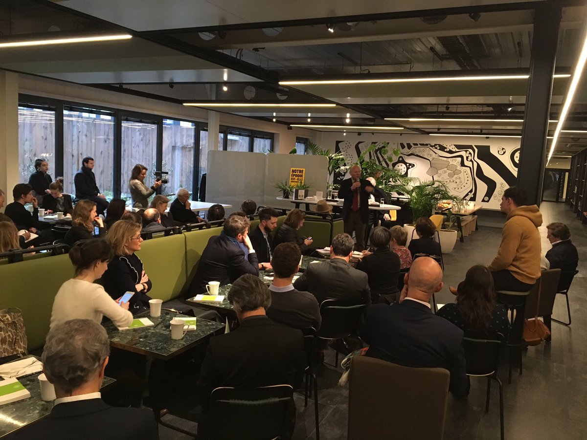 blandeleiris's tweet photo. "Je suis mon cœur, je fuis la raison" Guillaume poitrinal nous révèle l'origine de l'Audace au petit déjeuner sur ce thème à la Manufacture design @SaguezPartners https://t.co/BXnHvouXZi