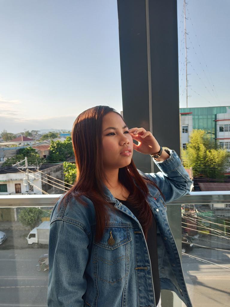 liereposposaOF2's tweet photo. Stolen daw 😂😂😂 https://t.co/ROyXf9EwAk