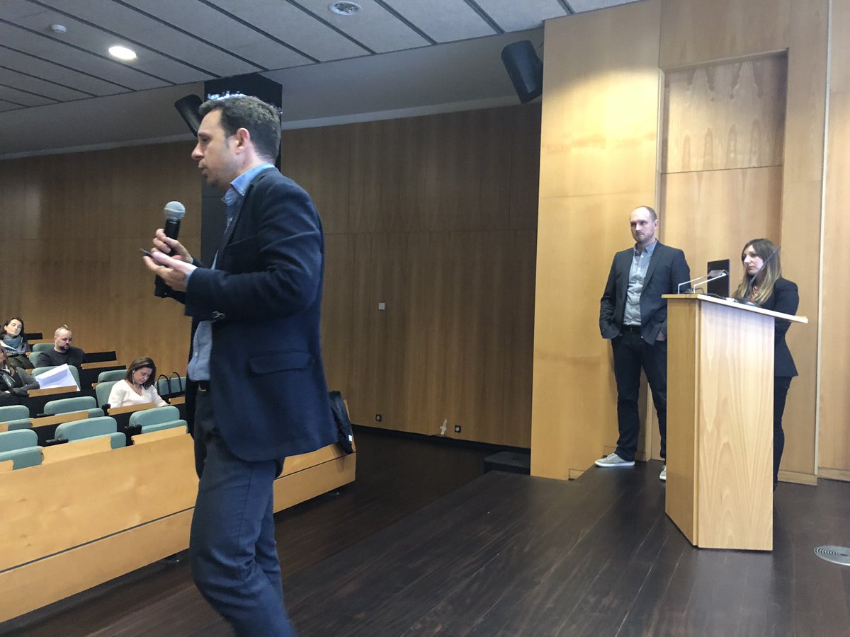 respon_cat's tweet photo. Jordi Soler de @ComexiGroup, empresa gran que va merèixer el Premi @respon_cat a la trajectòria, explica que el que l’equip va valorar més l’any passat va ser la comissió de Voluntariat #premisRSE https://t.co/XZwB3KRjQT