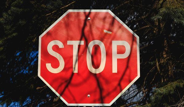 procopywriters's tweet image. Do you want to stop writing the obvious? Check out these tips from #CopyCon18 speaker @LorraineForrest:
✅ Use fewer adjectives and more verbs
✅ Tell it how it is
✅ Give yourself style limitations to boost creativity
Read more here: bit.ly/2WpzPp4
#copywriting