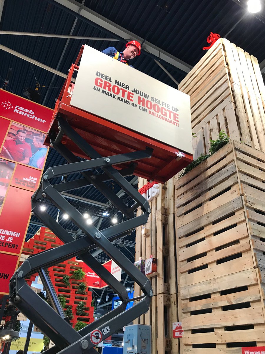 Raab_Karcher's tweet photo. Ben jij al op grote hoogte geweest? #RaabOpHoogte #bouwbeurs2019 Hal 8 - B080 https://t.co/4vXcLK8Sop