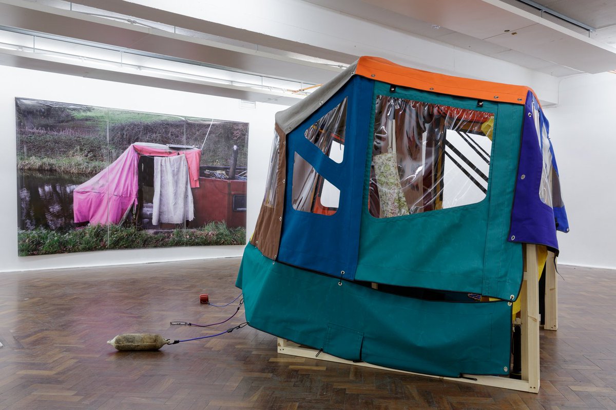 SPACEstudios's tweet photo. Our current exhibition, @annachrystals Anorak, is "highly recommended" by @ContempArtSoc > https://t.co/nDY9V4EyUy #SPACEexhibitions #SPACEartists https://t.co/KXfG1BBslX