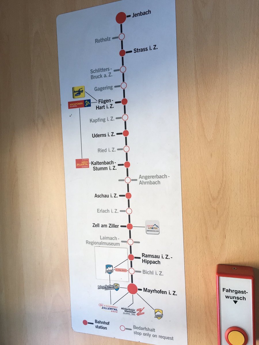 _edestinations's tweet image. Huge ski area in the Zillertal... catch the train from Mayrhofen to access numerous other resorts, all included with your ski pass, plus free bus and train travel. Today Kaltenbach @TUIUKPR @TUIUK @crystalski  #Zillertal #ski #GetMoreWinter