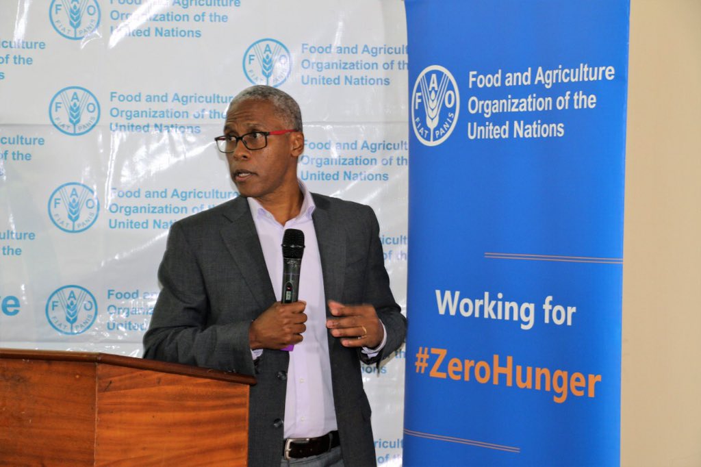Carolyns2Cents's tweet image. At #FAOMediaDialogue the @FAOUganda Country Representative @queridoAntonioL thanks the media 4 disseminating accurate information on @FAO’s interventions towards #ZeroHunger. How will the masses know unless someone tells them? #Partnerships4Development