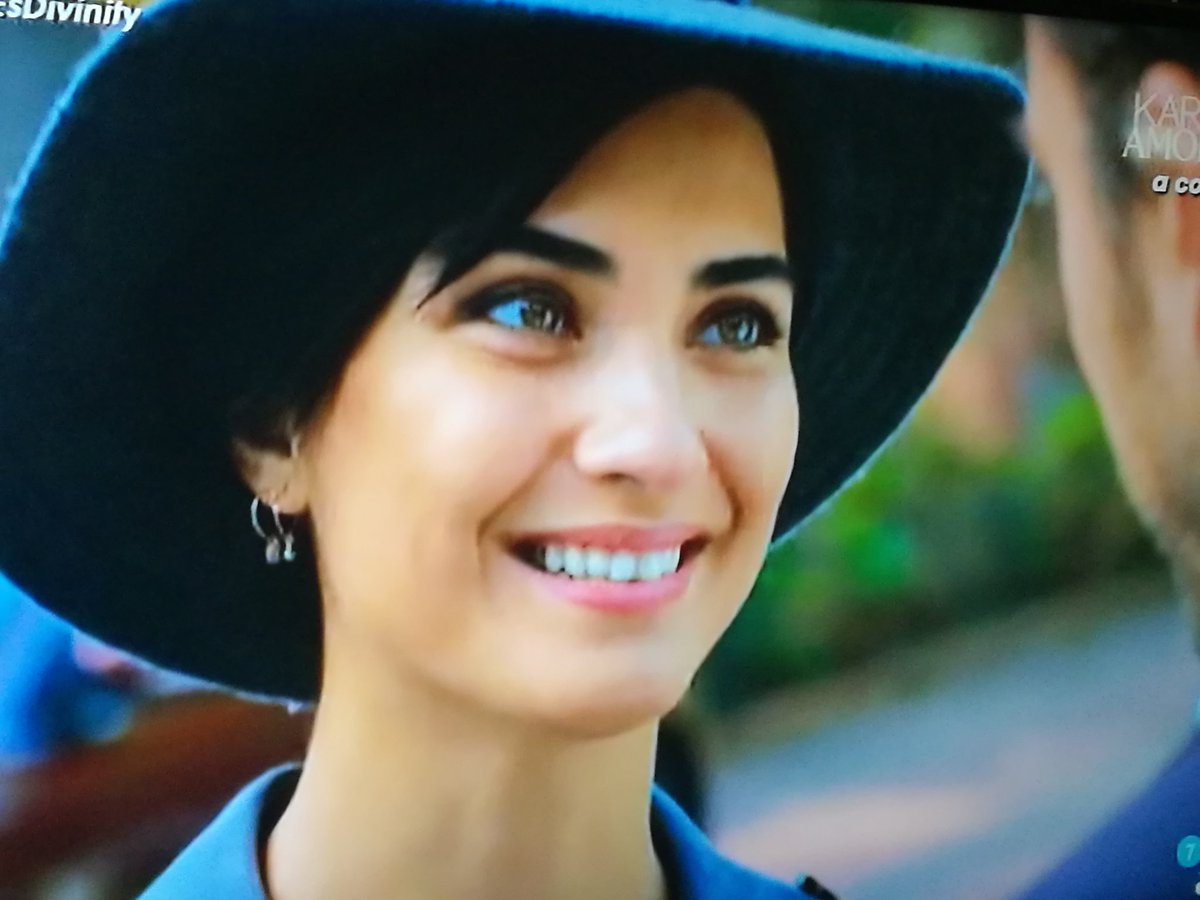 Tubabustunspain's tweet photo. 👏👏Nuestra querida serie #SühanVenganzaYAmor sigue con su paso exitoso en las tardes de @divinity_es y ayer alcanzó su máximo de audiencia hasta el momento 📺🎉🎉
🔸Audiencia 416 Share 3.5
🔸Audiencia 348 Share 2.7
#TubaBüyüküstün #Kivançtatlituğ #TubaEsDivinity gracias👏🏻❤ https://t.co/MAiQvIY2Mq