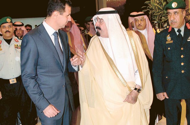 IndyArabia's tweet photo. الليلة ١٠ مساء بتوقيت الرياض - ٧ بتوقيت لندن ، الجزء الثاني من حوار الأمير بندر بن سلطان على @IndyArabia وفيه حين قال الملك عبدالله لبشار الأسد بعد مقتل الحريري : "أنت كذاب كذاب كذاب" https://t.co/Q9bD3GyuFl