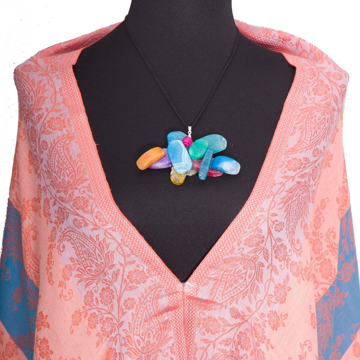 thescarfstreet's tweet photo. Sal si Pandantiv: Colorful Extravaganza Shawl + Rhapsody Pendant - RON322.15 - Cadouri Speciale - ( - #thescarfstreet #esarfe #esarfa #scarf #fular #moda #modadama #romania #fashion https://t.co/M3HtNrIRQp) https://t.co/max1nSTZlx