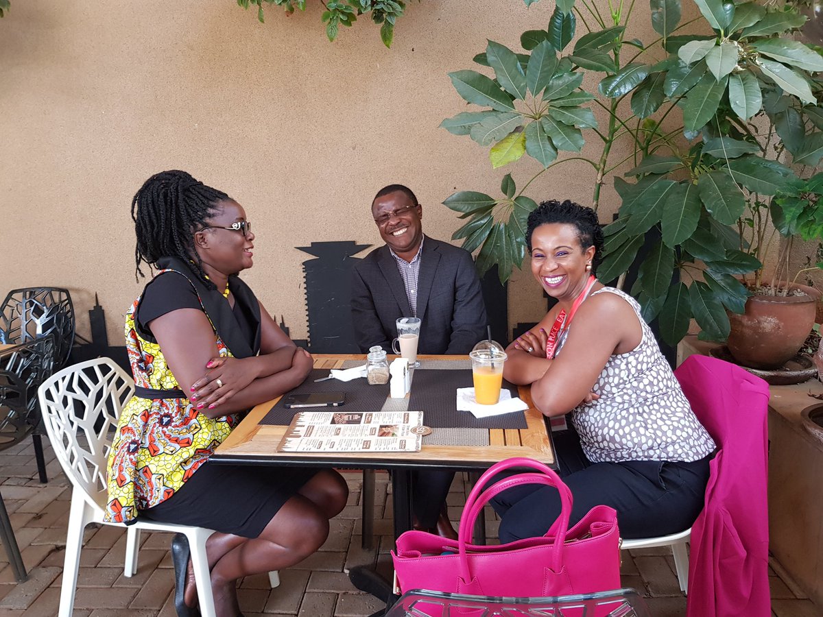 .@IDRC_AFRIQUE @jemimah_njuki meeting with our friend Lois Muraguri Director at @GALVmed. Talking #AnimalHealthMatters and #foodsecurity. The 2 ladies are also passionate about #GenderEquality @KoiLolo
