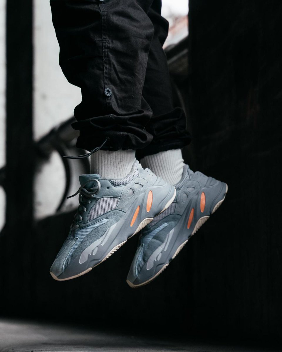 yeezy 700 best colorways