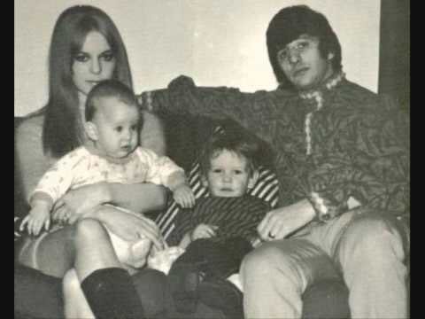 ❧ 𝐖𝐞’𝐫𝐞 𝐚 𝐟𝐚𝐦𝐢𝐥𝐲, 
                 <a href="/0FSTARKEY/">𝐑𝐢𝐧𝐠𝐨 𝐒𝐭𝐚𝐫𝐫</a>.