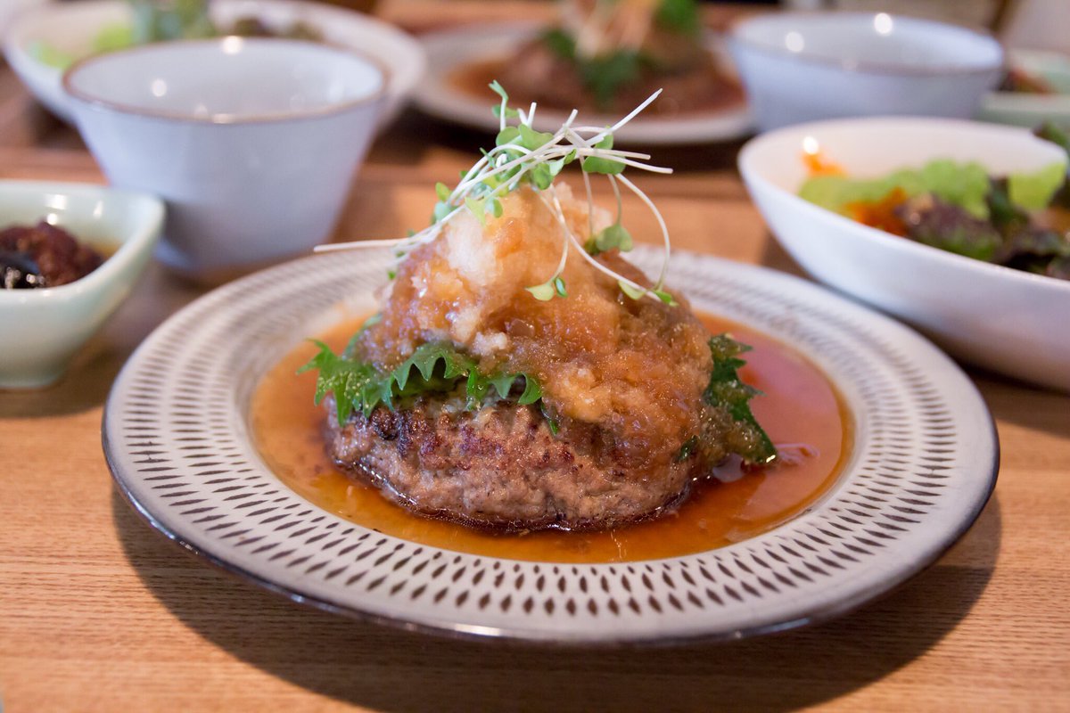 Tsuyoshi ジンギスつよし Pa Twitter 福岡市中央区警固にある Joy Trip Cafe ジョイトリップカフェ がとても雰囲気が良く ランチの手ごねハンバーグが絶品でした T Co Nhymyk9p61 福岡 警固 カフェ ジョイトリップカフェ Joytripcafe