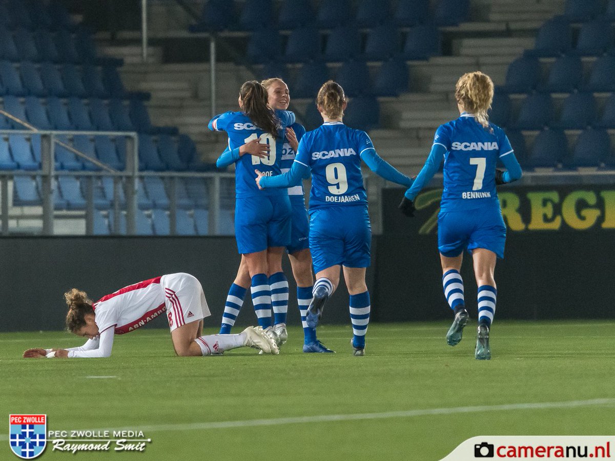PECZwolle's tweet photo. Voetballende meiden gezocht! Kom in actie en sluit je aan bij #TeamLaLeague: https://t.co/ACbuyKwqfG #teamnienke #teambonita #teamrebecca #teamshanel #teamlauri #peczwollevrouwen #peczwolle https://t.co/HCsR0KlbzG