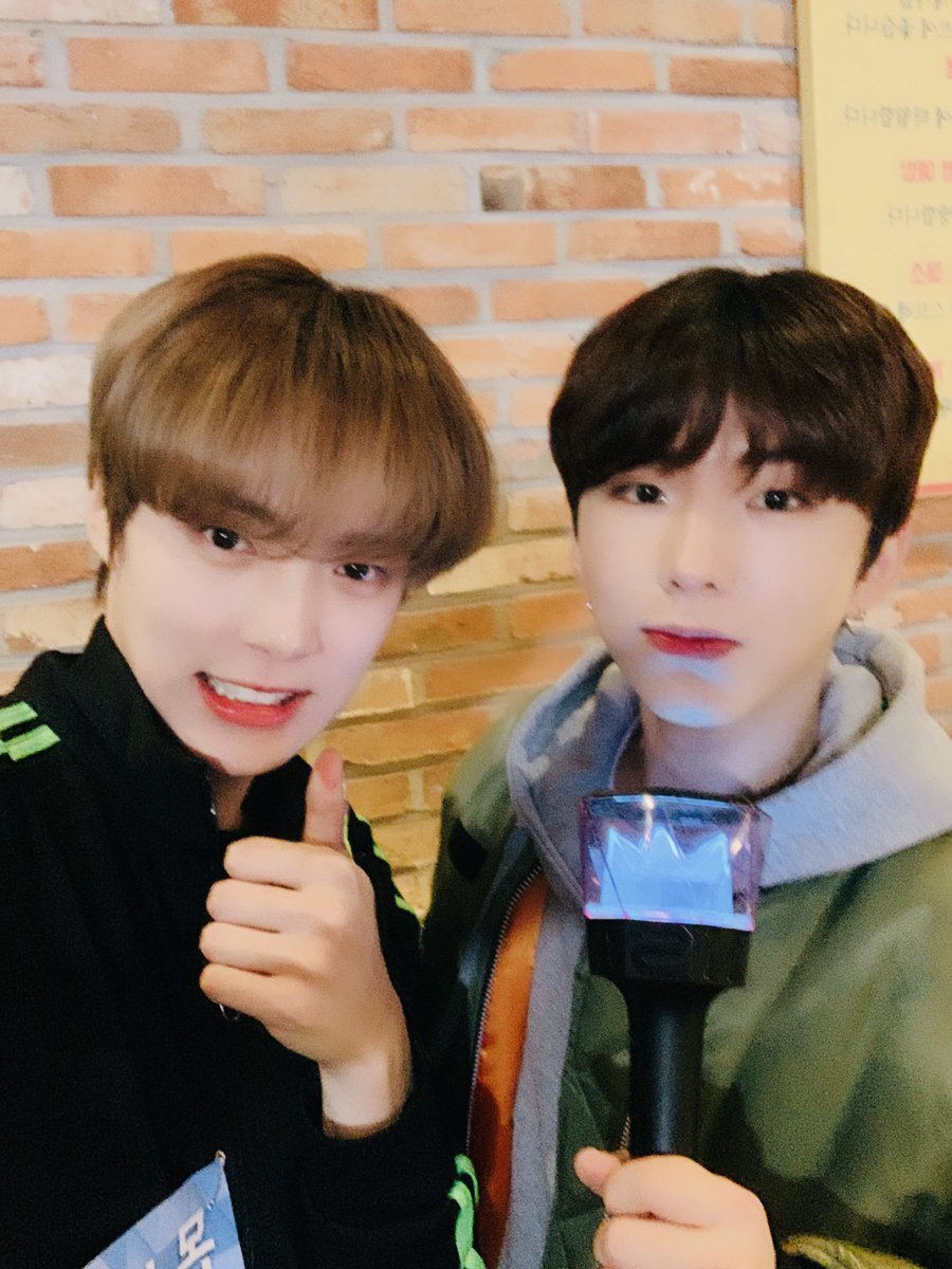 OfficialMONSTAX's tweet photo. [#MONSTA_X]
190205 #몬스타엑스 
MBC 2019 설특집
#아이돌스타선수권대회 DAY1 
🎳🏹⚽️

190206 5:45PM 
내일도 #설날⁠ ⁠ 특집 #아육대 함께해요🙂 https://t.co/J6RrNny3x9