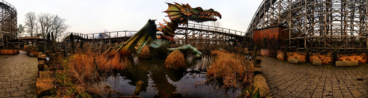 PaulFrancken's tweet photo. Frisse neus gehaald in de @Efteling. Met de #Osmo2 een tweetal 🌐 foto's gemaakt. Ook die functie gevonden op de OSMO. Wist niet dat die functie er ook op zat. #photography #Efteling https://t.co/FDcRTDWWoL