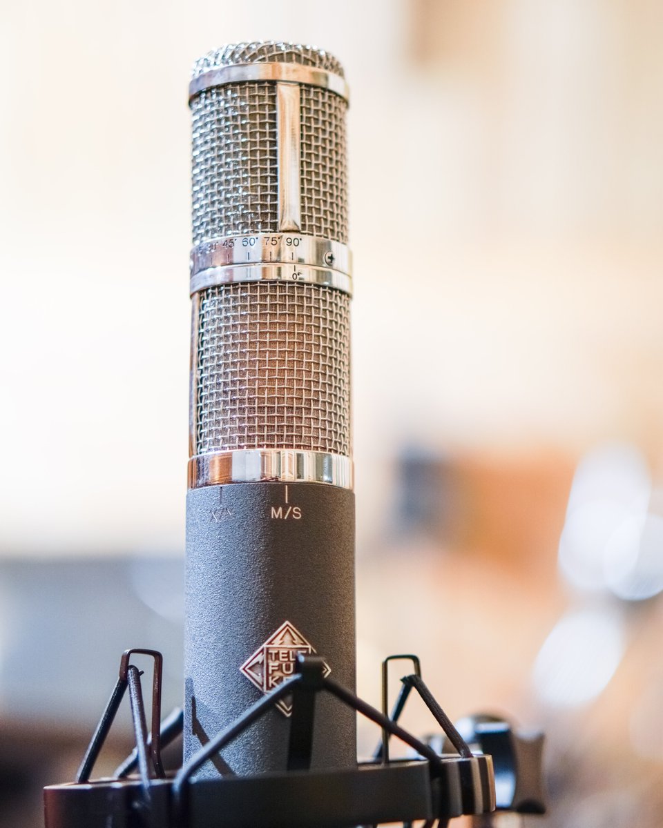 TELEFUNKEN_Mics's tweet photo. The AR-70 is the stereo version of our AR-51, capable of XY, Mid/Side and dual mono recording with perfect phase alignment. #telefunken #telefunkenmics #AR70 #AR51
https://t.co/4sb606Gx0Y https://t.co/wBuKsGM4iC