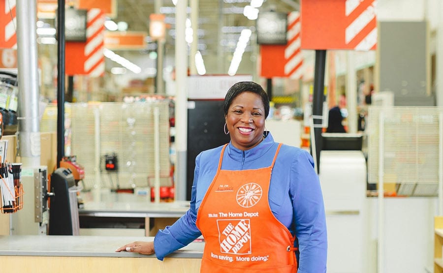 Robinson College of Business is pleased to share that our #alumna Ann-Marie Campbell (EMBA '05) @AMCTHD executive vice president of U.S. stores at @HomeDepot has been honored by @AACSB as a 2019 Influential Leader. #AACSBleads @ExecMBA_GSU @GeorgiaStateU ow.ly/NiaQ50kCZGj