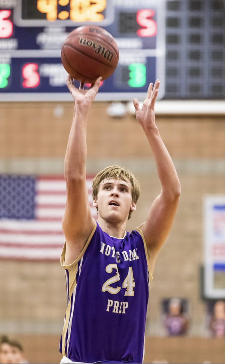 CoachDimes's tweet photo. @jsieg6 2 Years in our Program, Senior Captain
We love watching you play at YMCA, PopeJohn, Great Hearts, Blue Chip and NDP! #Exciting We love your attitude and effort you show on the court! You bless us son! - Mom and Dad https://t.co/oEU760w0xQ